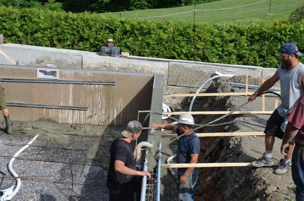 Installation d’une piscine creusée Trévi